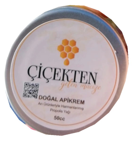 Çiçekten Doğal Apikrem ürün sunumu